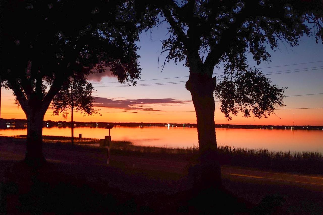 Pet-Friendly Auburndale House With Lake Views! Экстерьер фото